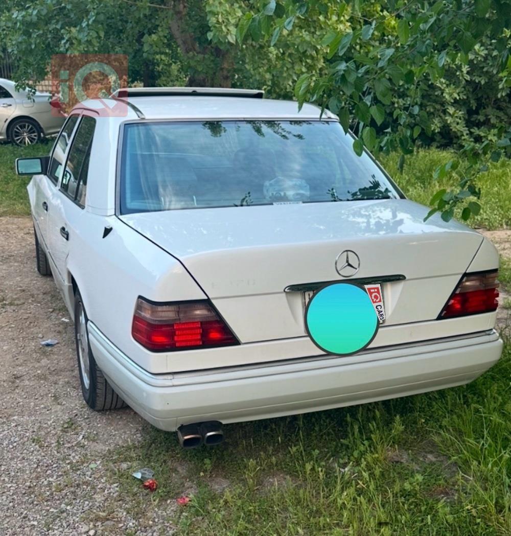 مرسيدس بنز E-Class